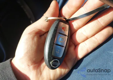 2019 Nissan Pathfinder S z USA, uszkodzony, nr VIN 5N1DR2MN5KC635155